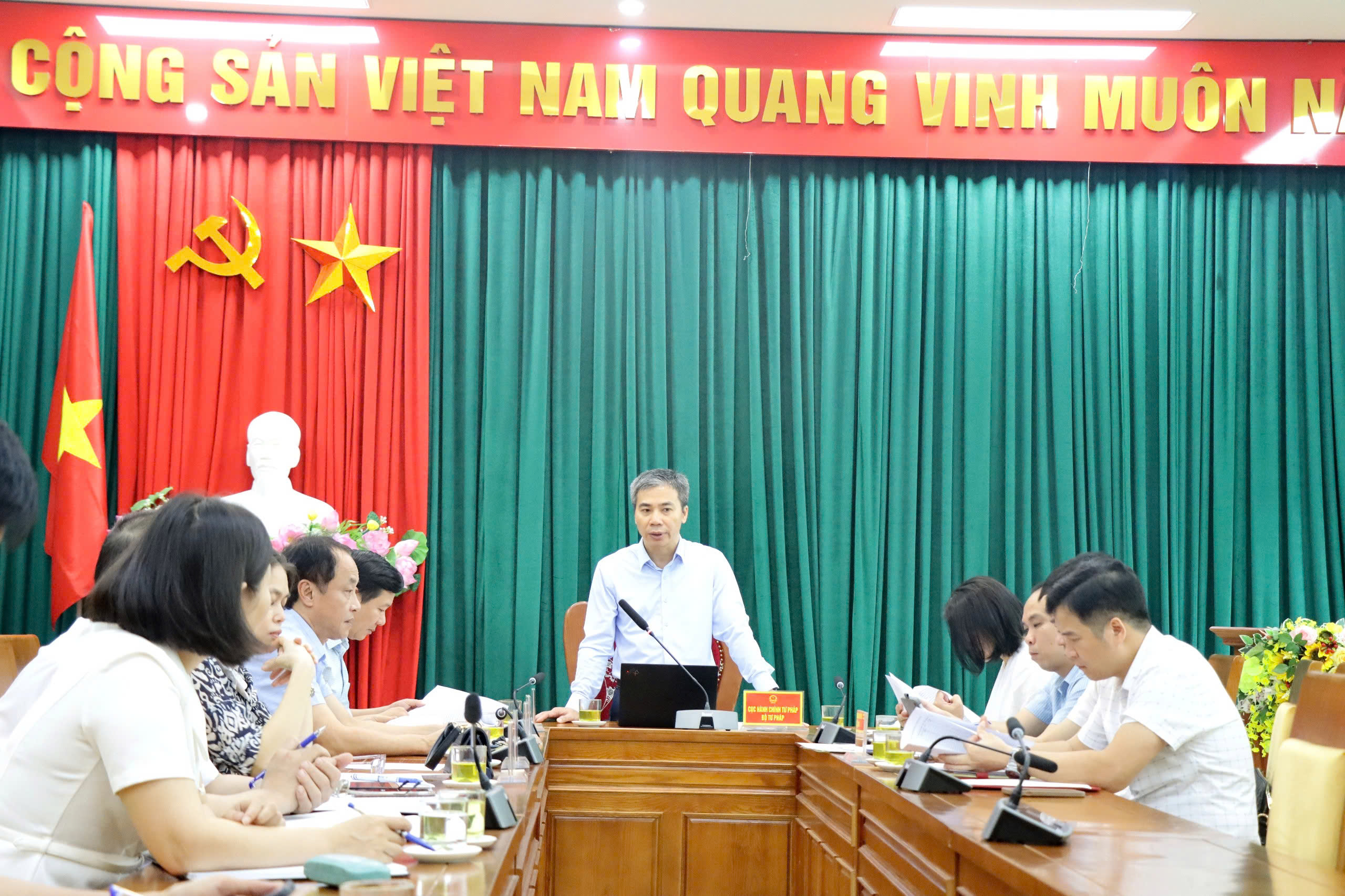 Cục Hành chính Tư pháp – Bộ Tư pháp làm việc tại huyện Phù Ninh