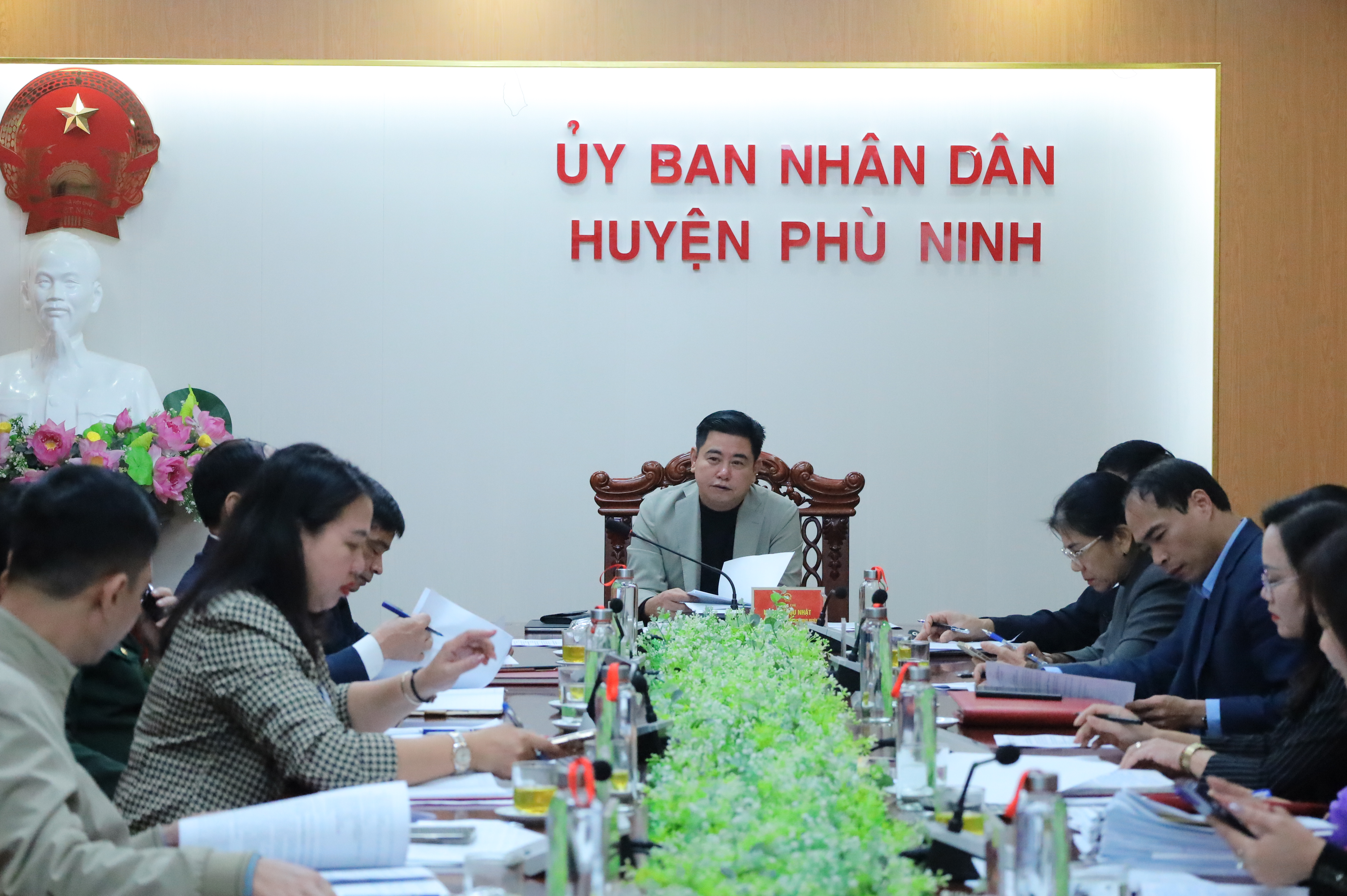 UBND huyện Phù Ninh tổ chức hội nghị xét tặng các danh hiệu thi đua và hình thức khen thưởng năm 2024