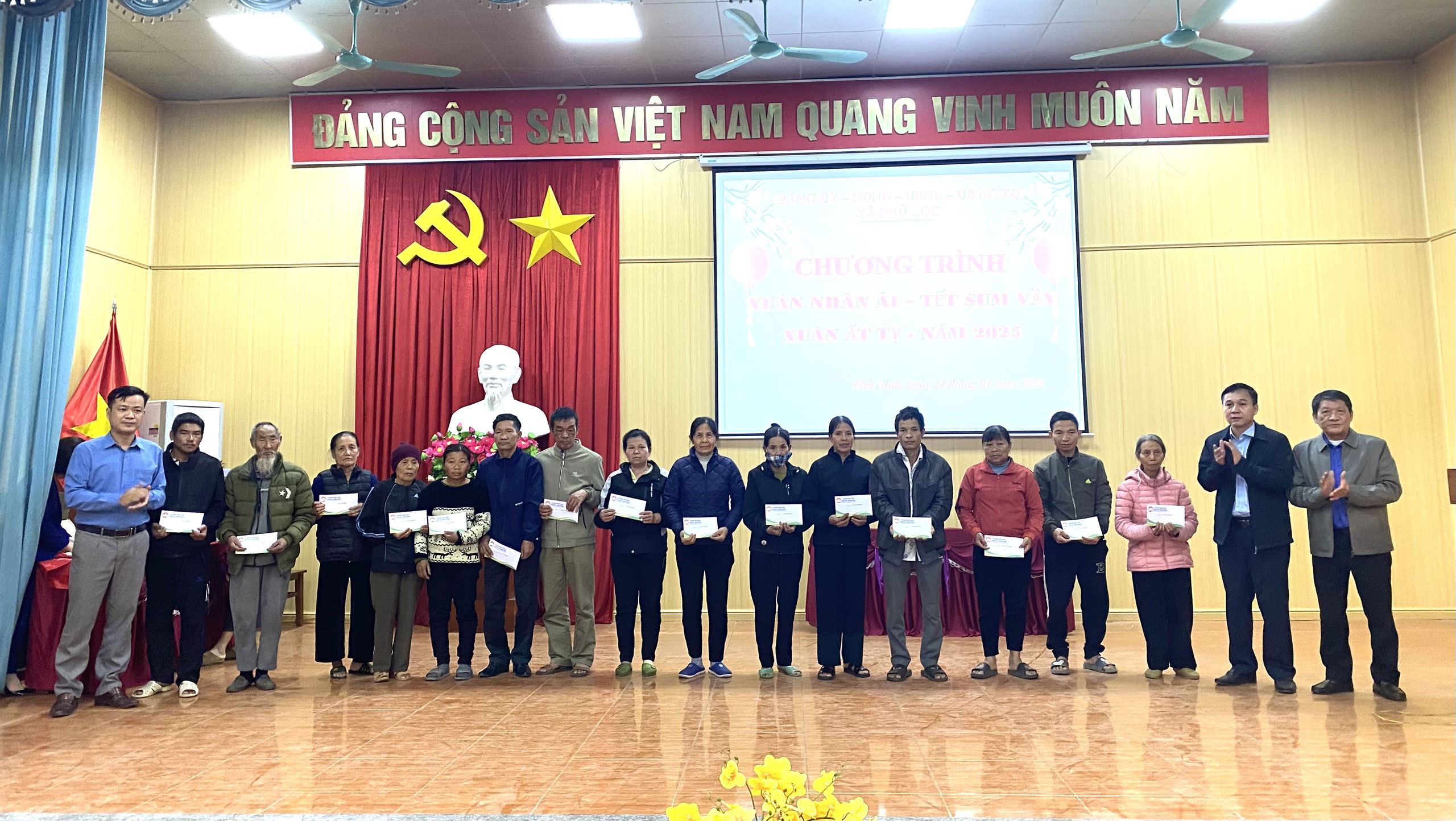 Xã Phú Lộc tổ chức chương trình “Xuân nhân ái – Tết sum vầy xuân Ất Tỵ 2025”