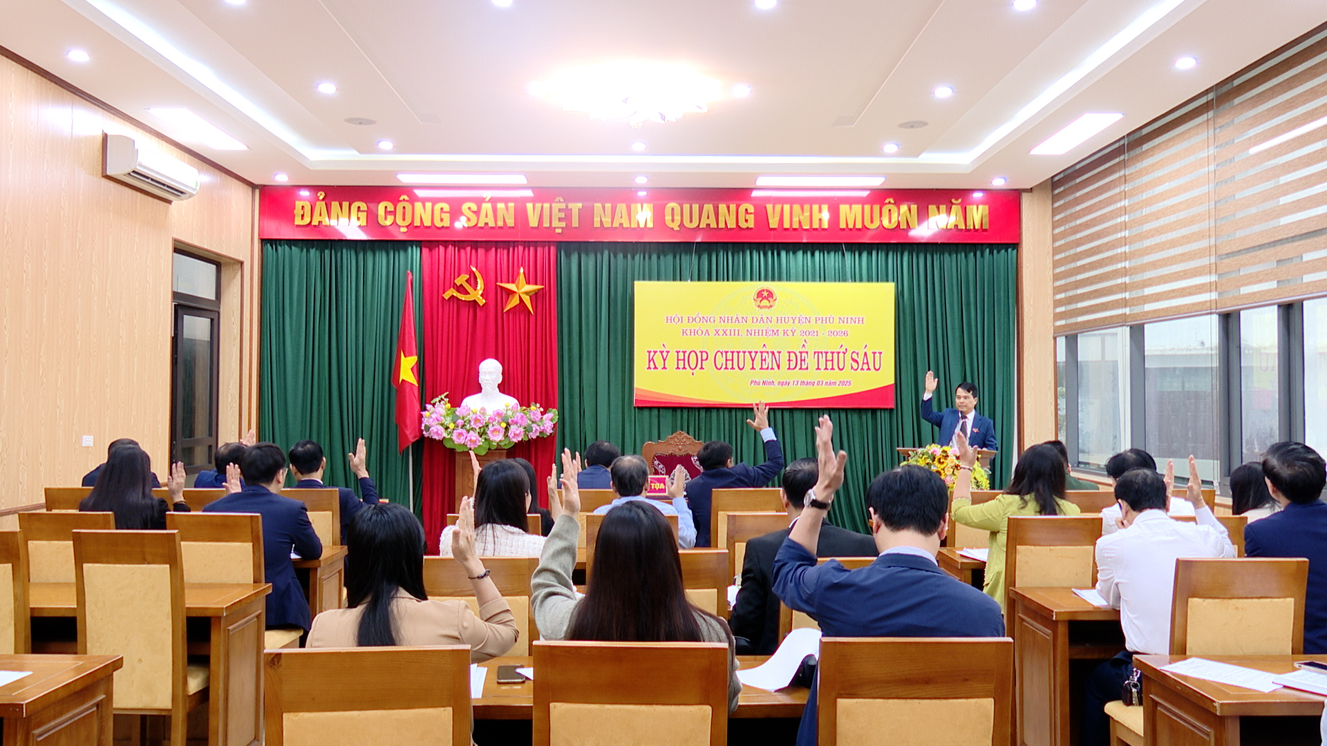 Kỳ họp chuyên đề thứ Sáu, HĐND huyện Phù Ninh khóa XXIII, nhiệm kỳ 2021-2026