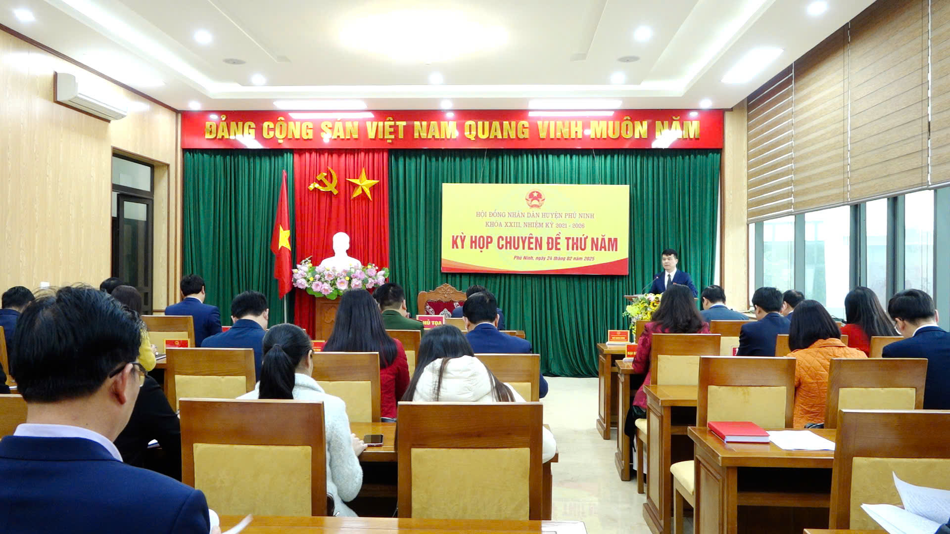 Kỳ họp chuyên đề thứ Năm – HĐND huyện Phù Ninh khoá XXIII, nhiệm kỳ 2021 - 2026