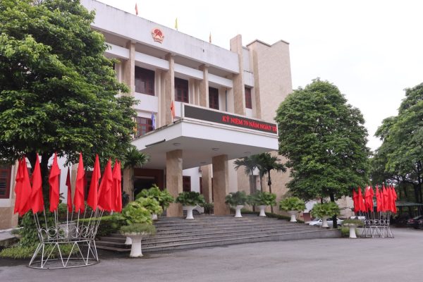 Cải cách hành chính – khâu đột phá trong thực hiện  Nghị quyết Đại hội Đảng bộ huyện Phù Ninh