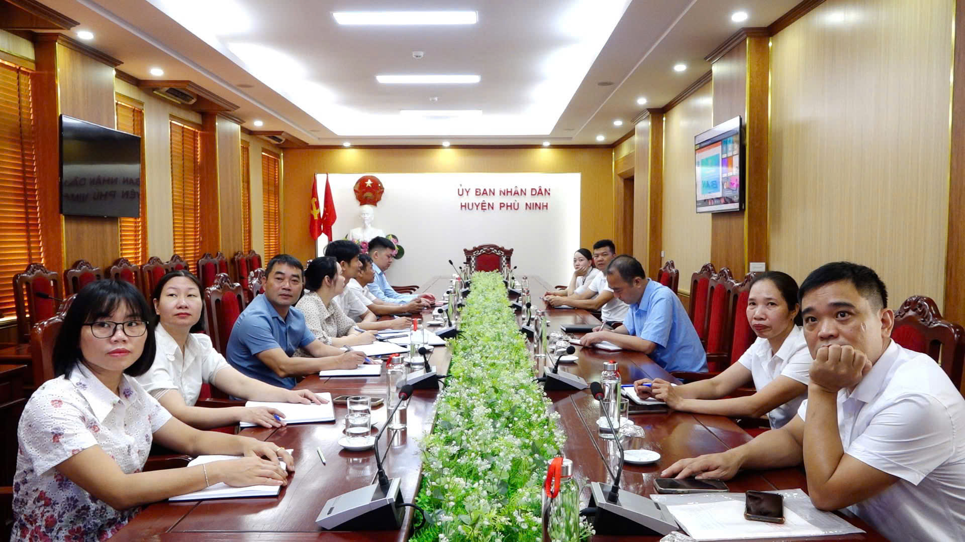 Huyện Phù Ninh tham gia hội nghị tập huấn trực tuyến triển khai Nghị định số 120/2025/NĐ-CP trong lĩnh vực hộ tịch