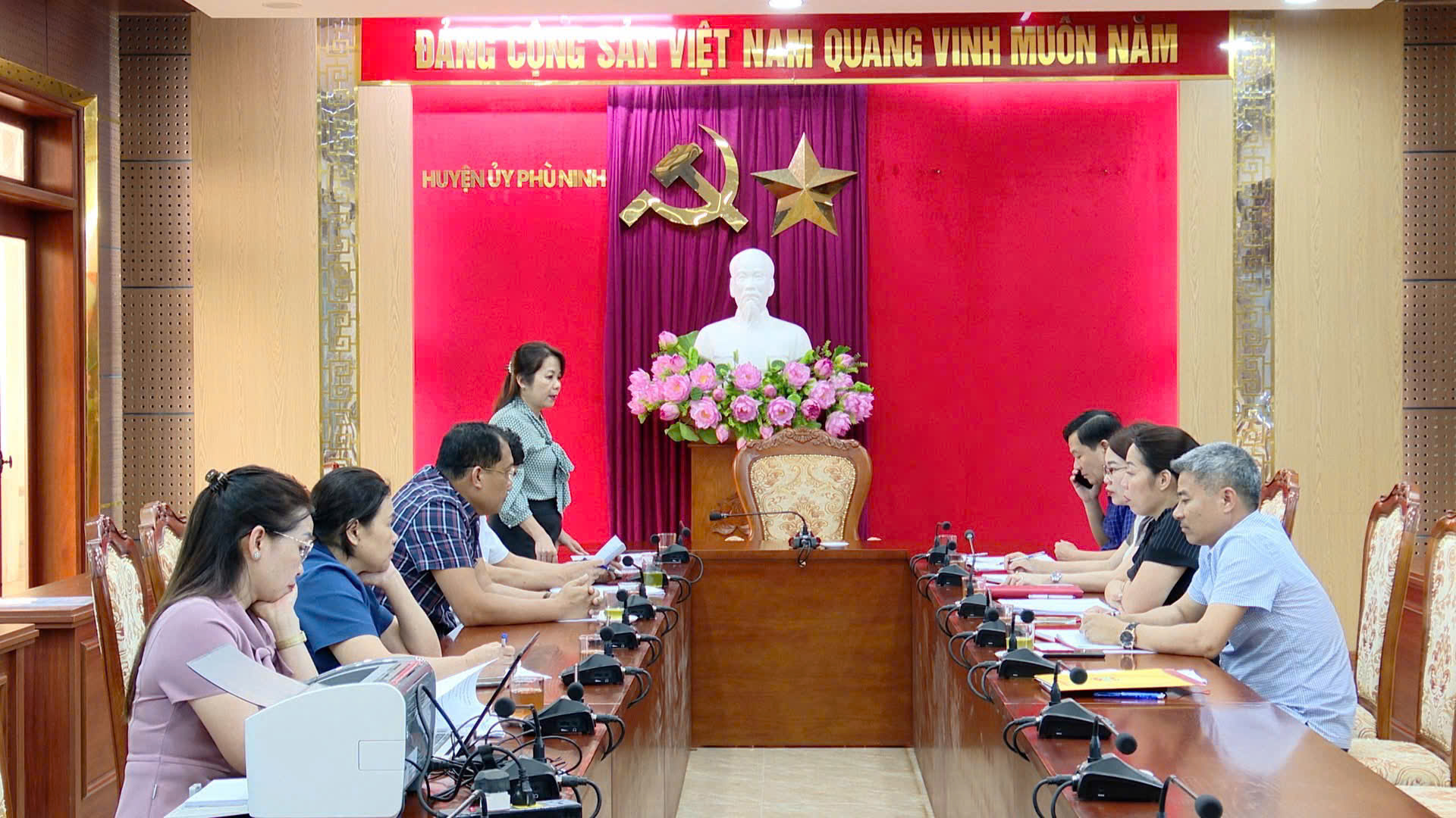 TIẾP NHẬN QUỸ HỖ TRỢ NÔNG DÂN CẤP HUYỆN VỀ QUỸ HỖ TRỢ NÔNG DÂN CẤP TỈNH