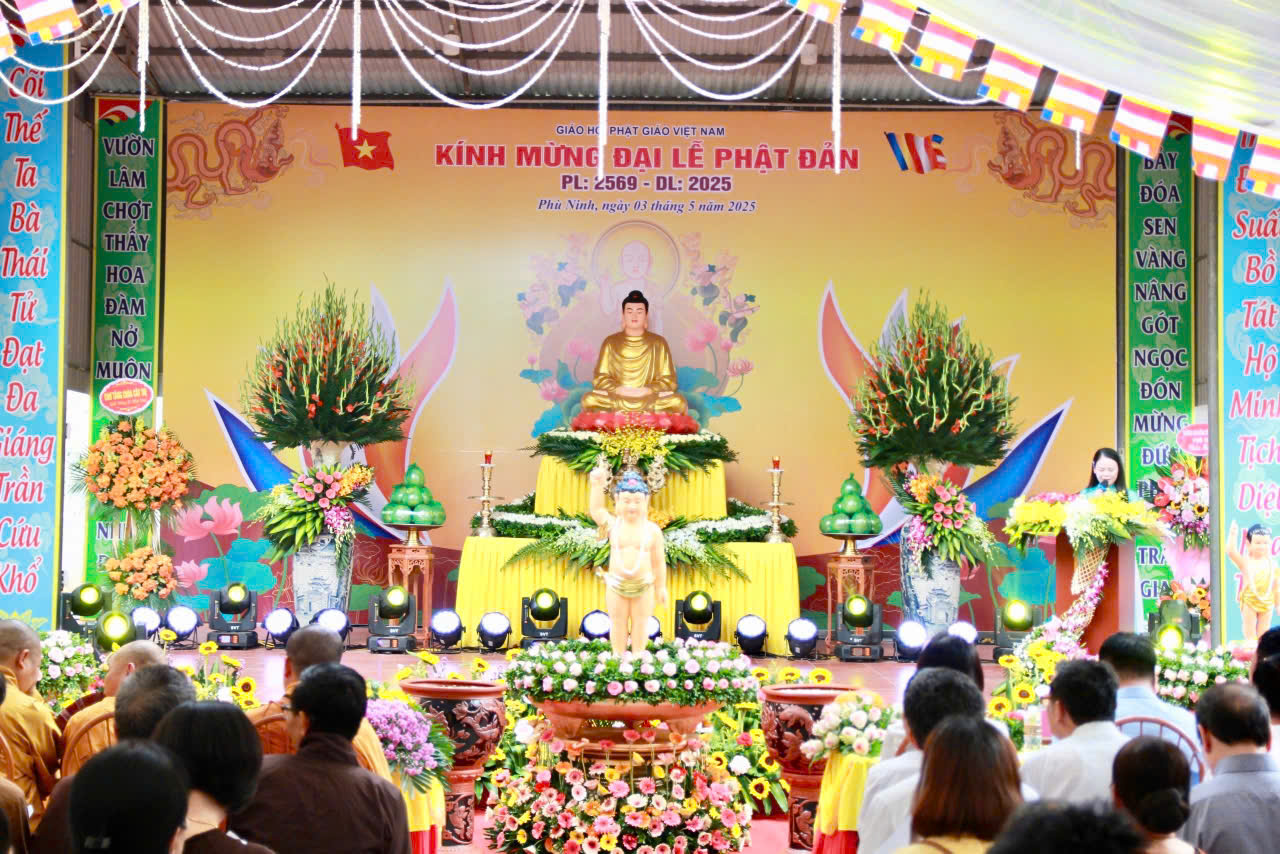 Ban Trị sự Giáo hội Phật giáo Việt Nam huyện Phù Ninh trang nghiêm tổ chức Đại lễ Phật đản Phật lịch 2569 - Dương lịch 2025