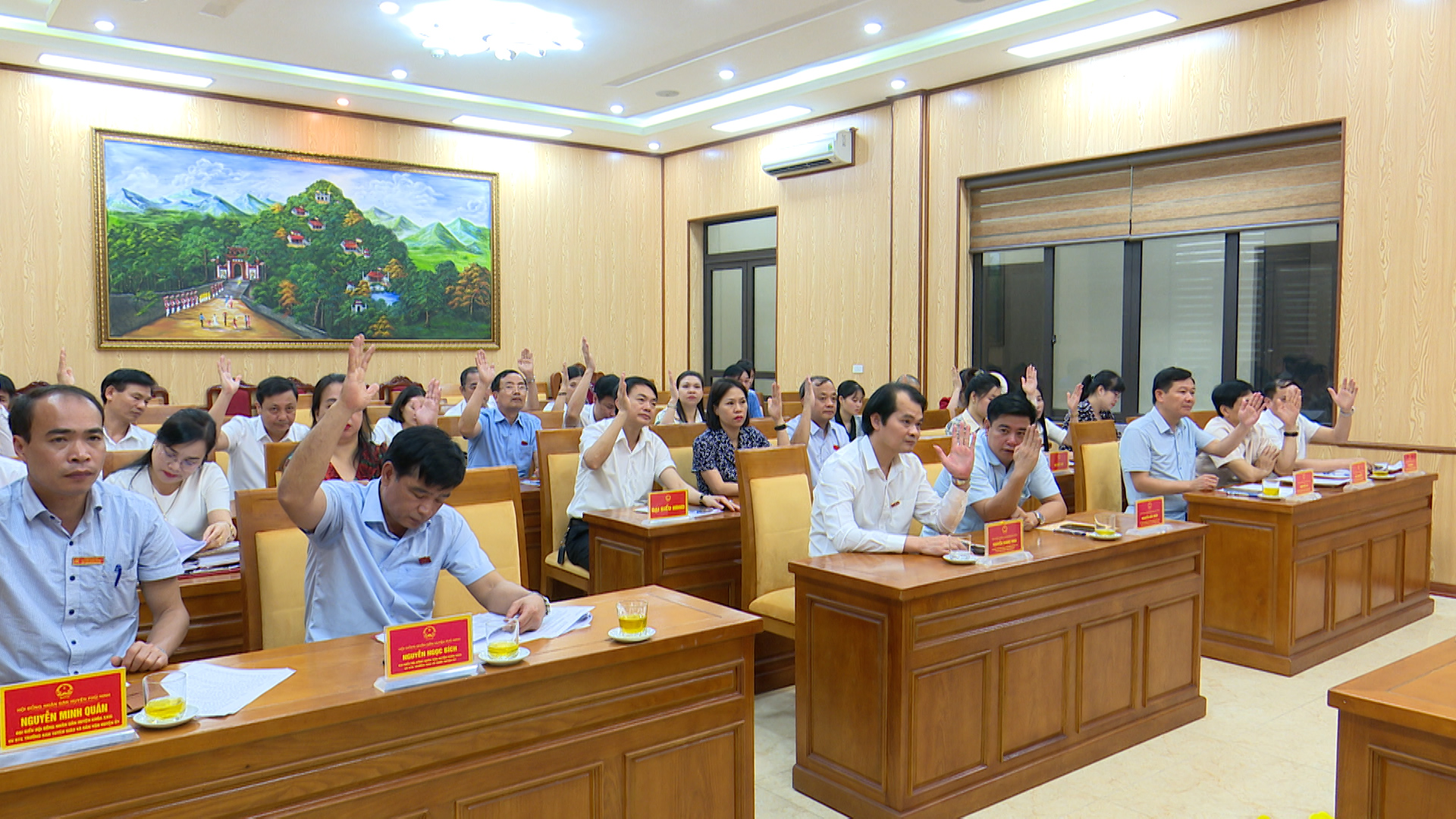 Kỳ họp chuyên đề thứ Bảy, HĐND huyện Phù Ninh khóa XXIII, nhiệm kỳ 2021-2026